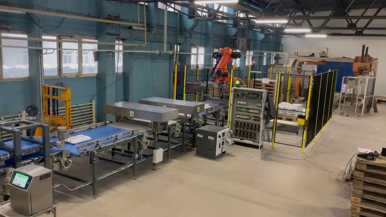 Video: Conveyor system at high speed